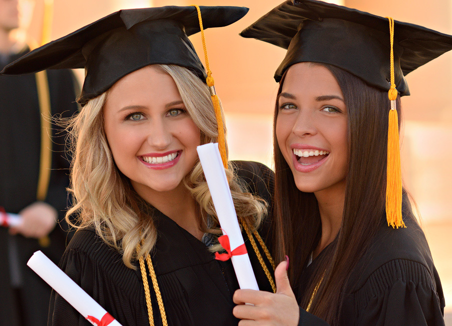 20 Tips for Great Graduation Day Photos | Nikon
