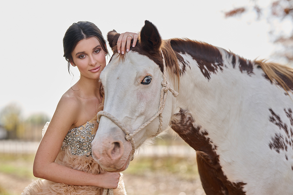 Dixie Dixon photo of a female model and a horse, taken with the Z 9 mirrorless camera and NIKKOR Z 85mm f/1.2 S lens